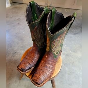 Ariat Caiman boots